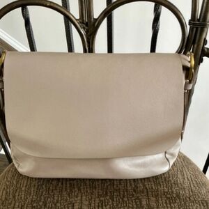 Fossil Beige Leather Shoulder/Crossbody Handbag